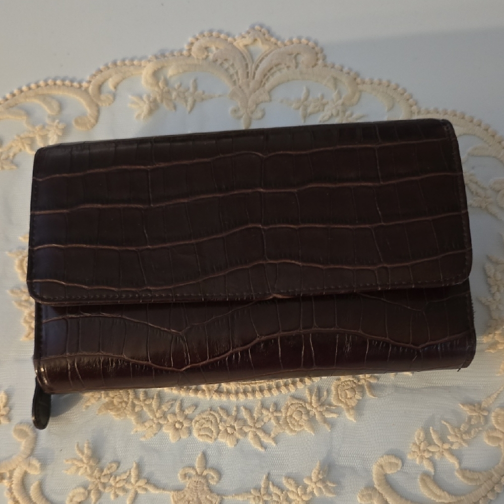 Source Unknown Chocolate Crocodile-Embossed Card Holder